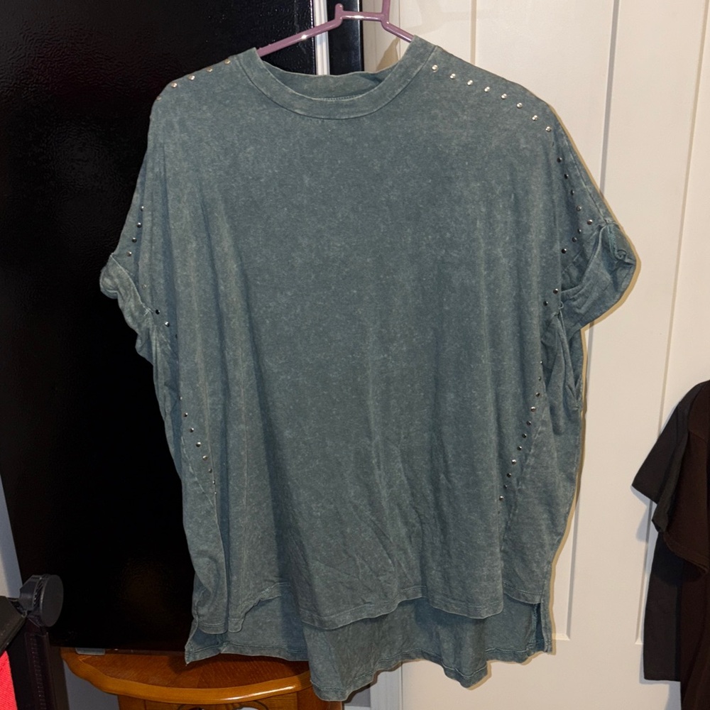 Gilded Intent Women’s Oversized Short Sleeve Sz XS/S